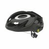 Casque Oakley Aro 5 - Black Glossy Taille M 1 Casque Oakley Aro 5 - Black Glossy Taille M -Vélo Elegant Magasin 2354359021