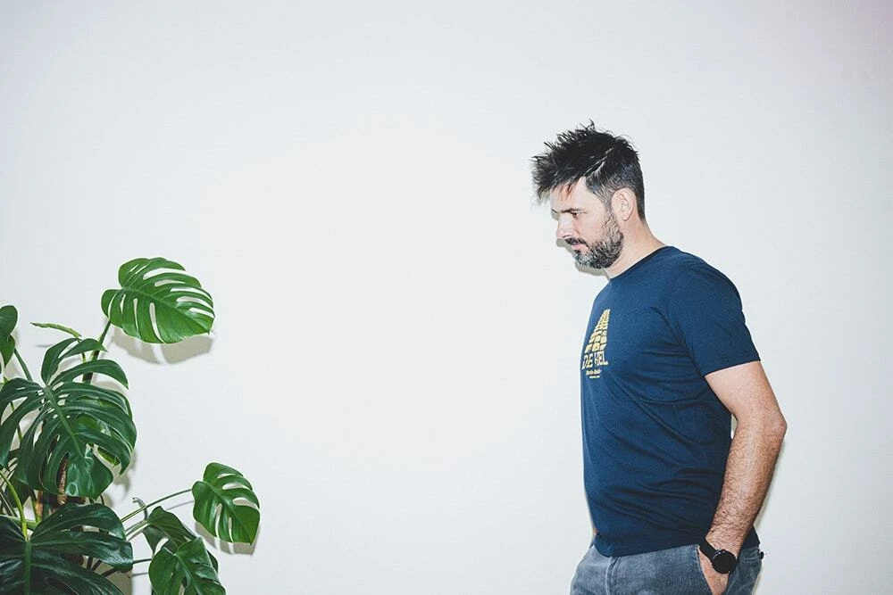 The Vandal - De Hel Paris-Roubaix T-shirt 6 The Vandal - De Hel Paris-Roubaix T-shirt – Image 4