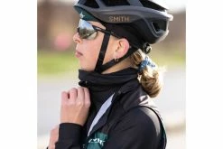 Cache-cou Isaac Noir